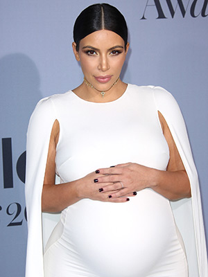 Kardashian Sisters’ Red Carpet Maternity Looks — See Pics – Hollywood Life