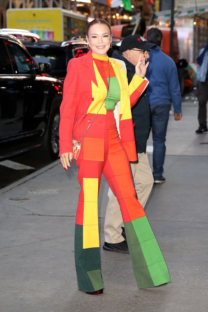 Lindsay Lohan Stuns In A Colorful Outfit Outside Good Morning America In New York City