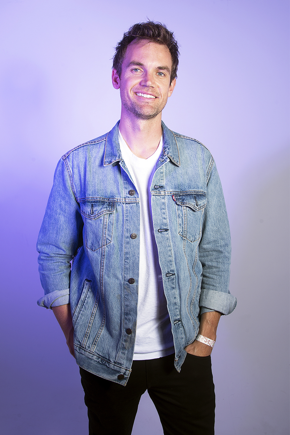 Tyler Hilton stops by HollywoodLife's New York City studios.