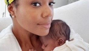 gabrielle union kissing daughter lips