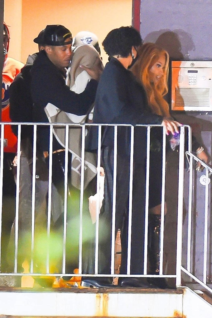 Nicki Minaj and her hubby Kenneth Petty leave the studio with their son