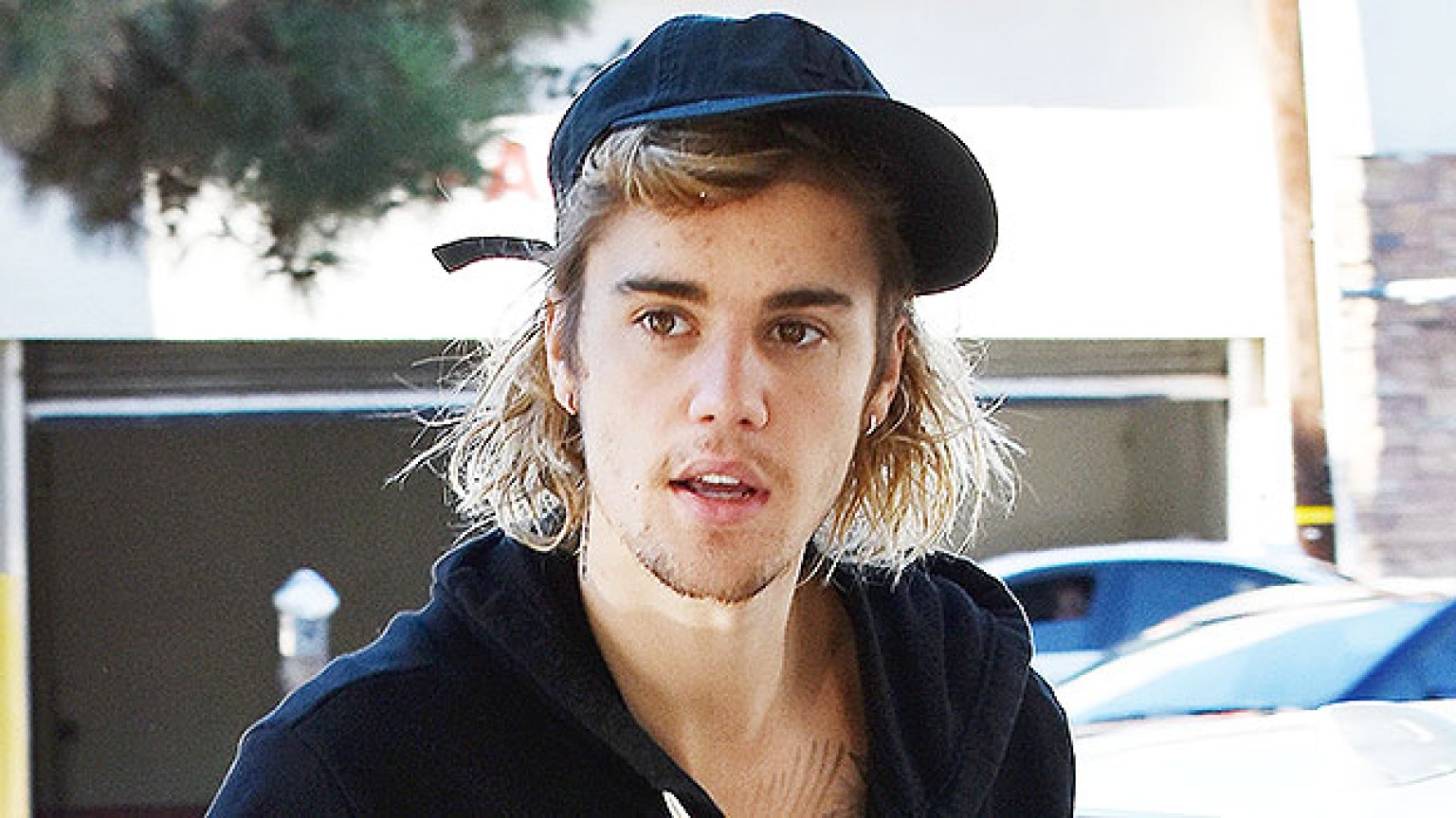 Justin Bieber’s Phone Number Seemingly Released In Twitter Hack ...