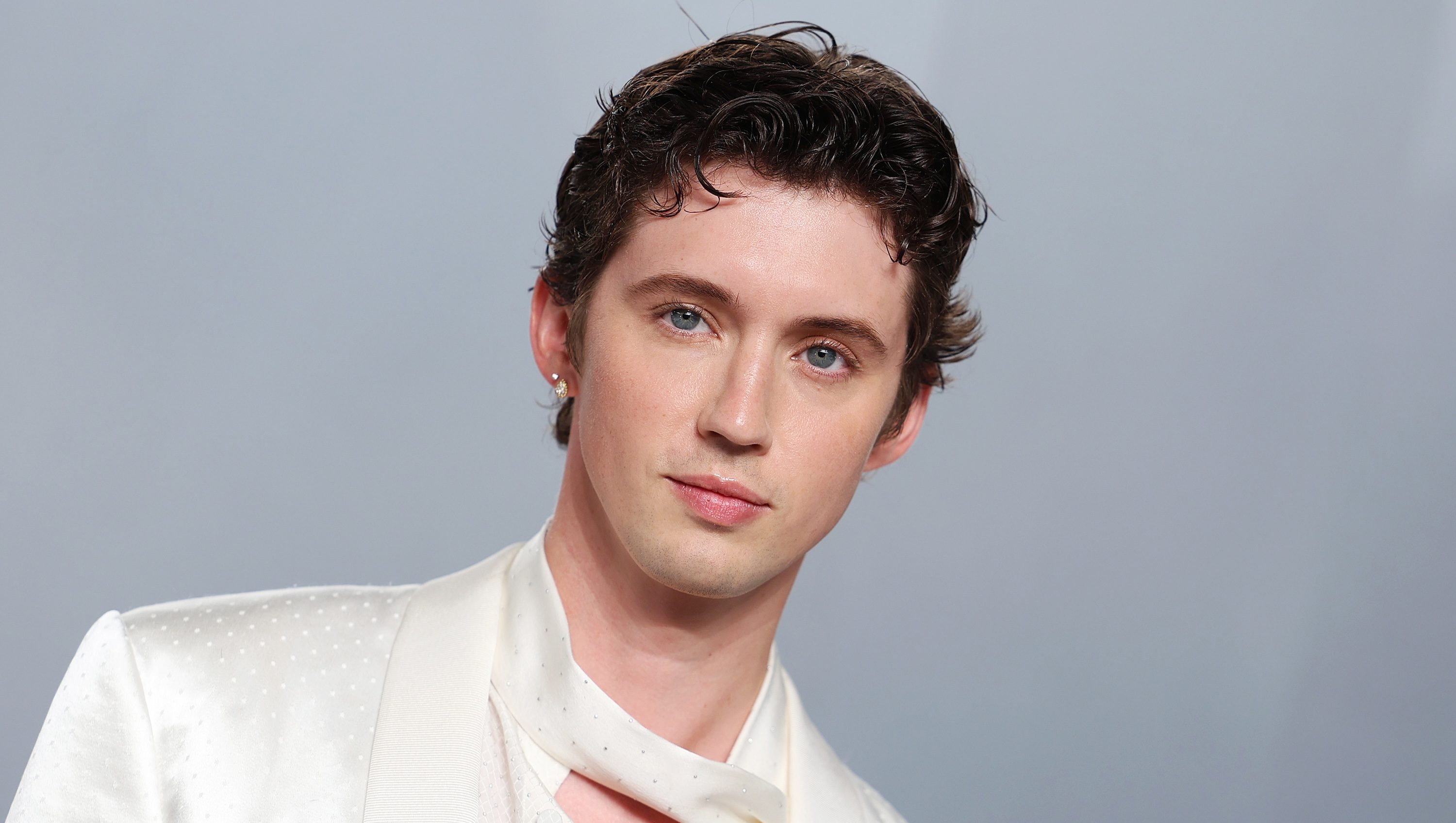 Troye Sivan Then & Now: See Photos of the Singer Through the Years