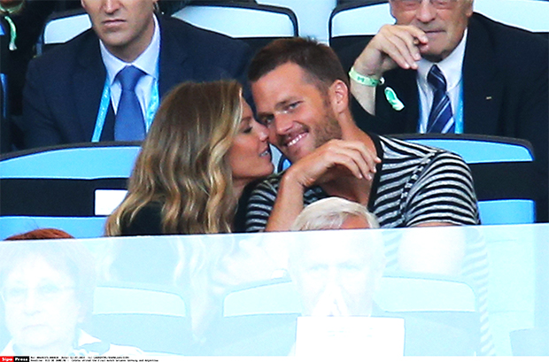 Image gallery) Super Bowl Hero Tom Brady Is Just Gisele Bundchen's Husband  To Brazilians - Hot Pics Of The Supermodel, Page 3 of 5