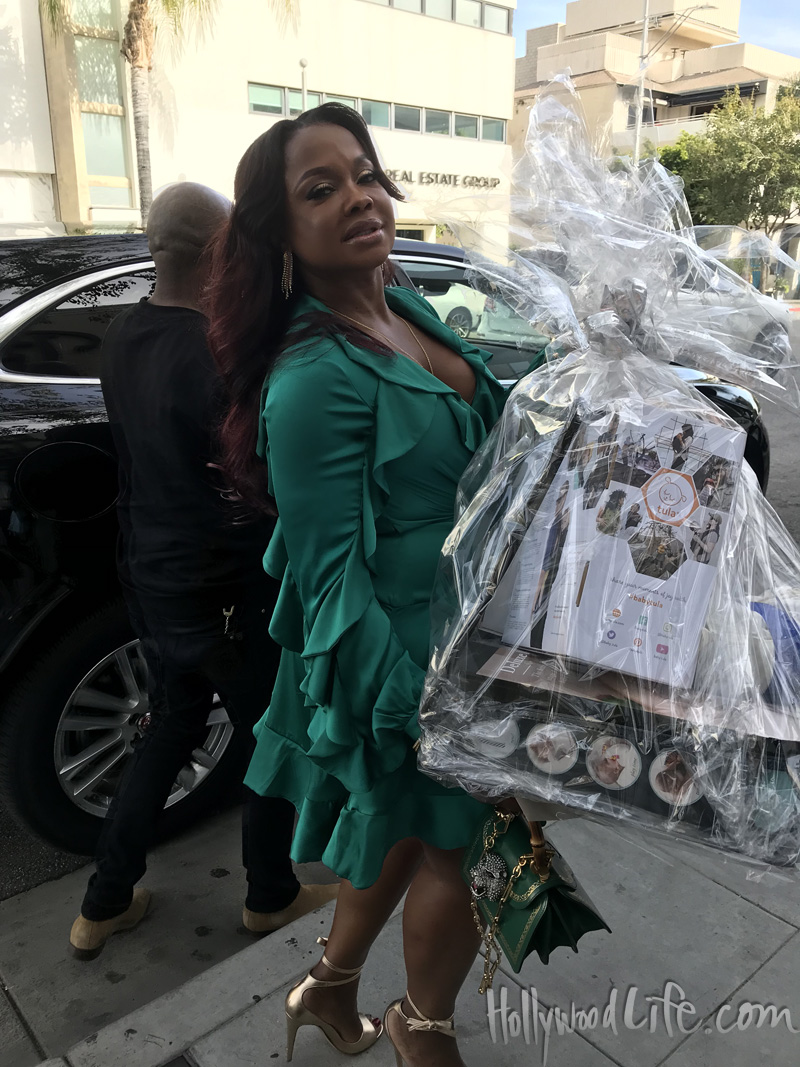 andy-cohen-baby-shower-embed-02