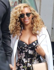 Beyonce Knowles
Beyonce out and about, New York, America - 27 Jul 2015
Beyonce arrives at her modtown office