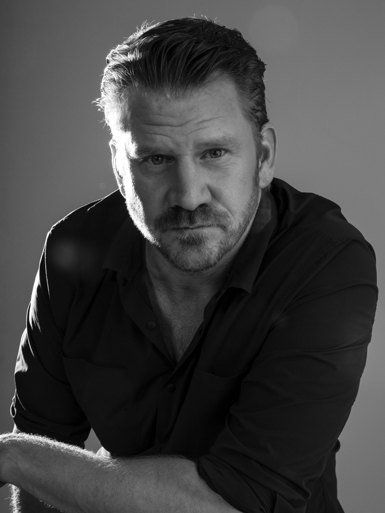 Dash Mihok