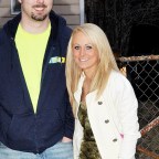 'Teen Mom' Leah and Corey Simms smile together, Feb 14, 2011