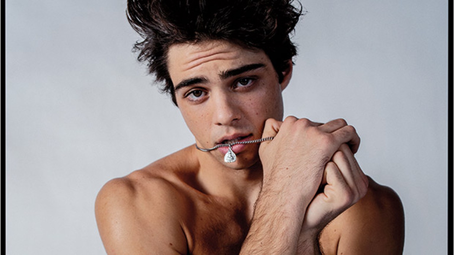 Noah Centineo Goes Shirtless & Talks Status As ‘Internet’s Boyfriend ...