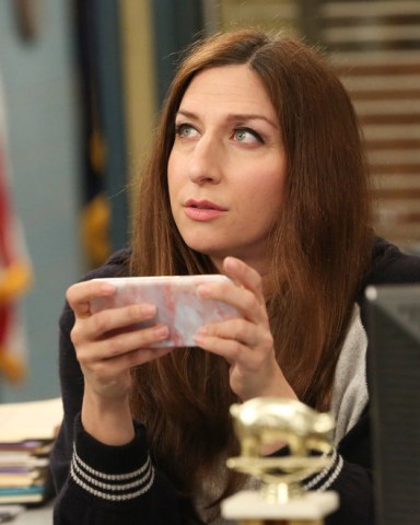 BROOKLYN NINE-NINE -- "Honeymoon" Episode 601 -- Pictured: Chelsea Peretti as Gina Linetti -- (Photo by: Vivian Zink/NBC)