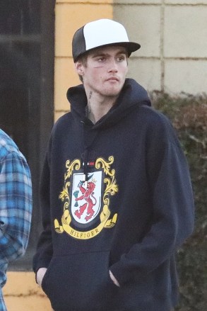 *EXCLUSIVE* Malibu, CA  - **WEB MUST CALL FOR PRICING** Presley Gerber heads to a consultation at DMG & Associates as it is reported his parents Rande Gerber and Cindy Crawford are seeking a therapist’s help for their son amid suggestions that he is running with the wrong crowd. Presley, 20 recently debuted new face ink that read “misunderstood.’’ Presley has reportedly been sent to a rehab type program in the past and according to recent reports, the young model is feared to be hanging out with a crowd that is negatively impacting him. Presley was seen being dropped off at DMG & Associates on Monday, a facility that according to their website, offers “professional and confidential drug testing services’’ as well as individual counseling evaluations and assessments. *Shot on February 24, 2020*Pictured: Presley GerberBACKGRID USA 27 FEBRUARY 2020 BYLINE MUST READ: RMBI / BACKGRIDUSA: +1 310 798 9111 / usasales@backgrid.comUK: +44 208 344 2007 / uksales@backgrid.com*UK Clients - Pictures Containing ChildrenPlease Pixelate Face Prior To Publication*