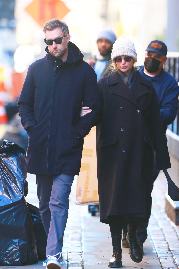 Jennifer Lawrence & Cooke Maroney Stroll Arm In Arm In NYC