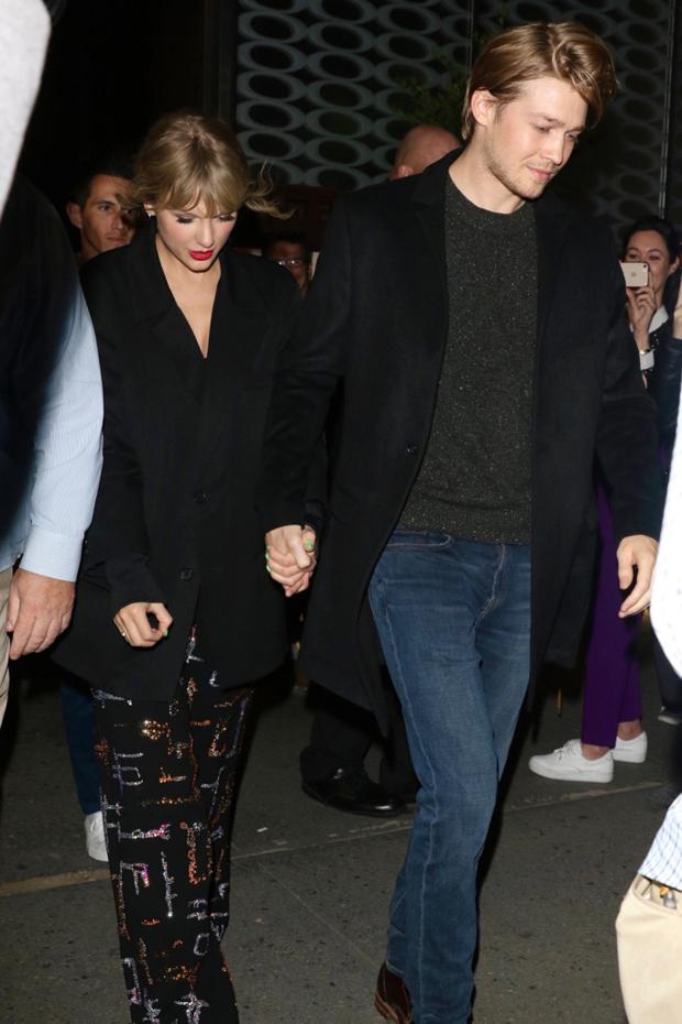 joe alwyn taylor swift