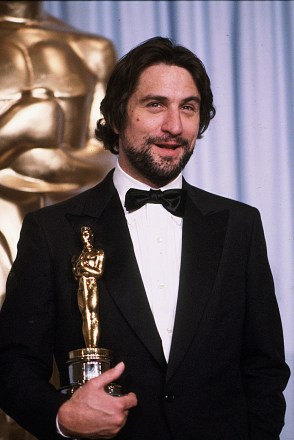 Editorial Use Only  Mandatory Credit: Photo by Snap/Shutterstock (390877ag) OSCARS ROBERT DE NIRO - 1980 VARIOUS.