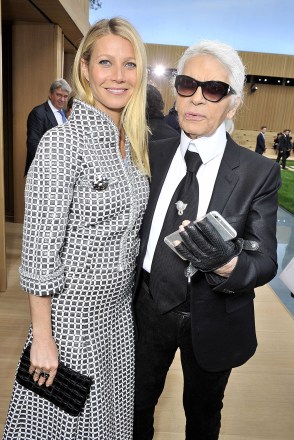 Gwyneth Paltrow and Karl Lagerfeld in the front rowChanel show, Spring Summer 2016, Haute Couture, Paris Fashion Week, France - 26 Jan 2016