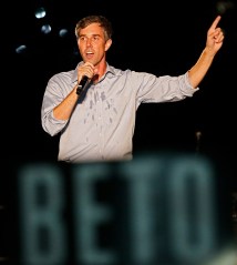 Candidate for the US Senate Beto O'Rourke talks to supporters at a Turn Out For Texas Rally with country music legend Willie Nelson in Austin, Texas, USA, 29 September 2018. Beto O'Rouke is running against Senator Ted Cruz for Senate.
Turn Out For Texas Rally with Willie Nelson, Austin, USA - 29 Sep 2018