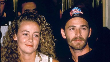 LUKE PERRY AT PLANET HOLLYWOODVARIOUS STARS, LONDON, BRITAIN - 1994