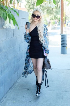 Youtube star Wengie out in Los Angeles

Pictured: Wengie
Ref: SPL5001934 070618 NON-EXCLUSIVE
Picture by: Jen Lowery / SplashNews.com

Splash News and Pictures
Los Angeles: 310-821-2666
New York: 212-619-2666
London: 0207 644 7656
Milan: 02 4399 8577
photodesk@splashnews.com

World Rights