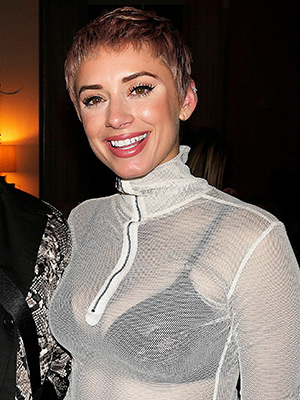 YesJulz: Photos – Hollywood Life