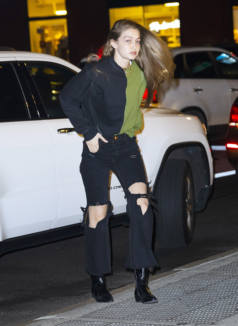 Gigi Hadid new york black jeans