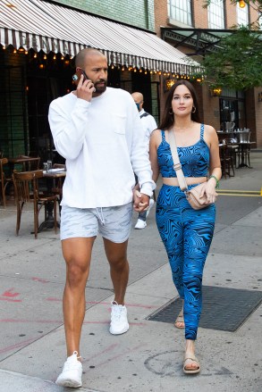 Kacey Musgraves and Cole Schafer Sighting in NYC Downtown, NY. 20 Jun 2021 Pictured: Kacey Musgraves, Cole Schafer. Photo credit: RCF / MEGA TheMegaAgency.com +1 888 505 6342 (Mega Agency TagID: MEGA763998_004.jpg) [Photo via Mega Agency]