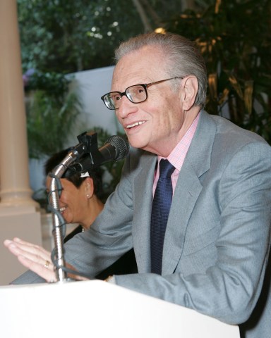 Larry King  
AARP HOST A LUNCHEON FOR LIZ SMITH TO PROMOTE HER NEW BOOK 'DISHING' AT THE BEL AIR HOTEL, BEVERLY HILLS, CALIFORNIA, AMERICA - 29 MAR 2005
March 29, 2005 - Beverly Hills, CA.
Larry King  .
AARP the magazine hosts a luncheon for Liz Smith to promote her new book 'Dishing'  at the Bel Air Hotel .
Photo by Alex Berliner®Berliner Studio/BEImages