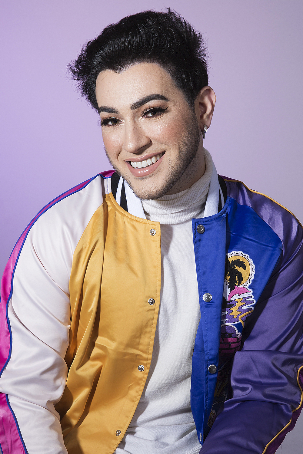 Manny MUA drops by HL