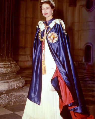 Mandatory Credit: Reginald Davis
Mandatory Credit: Photo by Reginald Davis/REX/Shutterstock (918888ck)
In the Mantle and Robes of the Order of St. Michael and St.George, Queen Elizabeth II leaves St. Paul's Cathedral after the service
Queen Elizabeth II retrospective