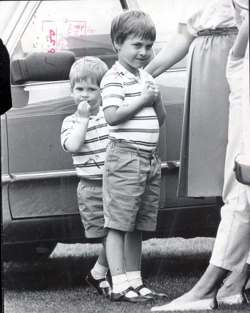 Prince William Early Life June 1987 With Brother Harry At Smiths Lawn Guards Polo Club Windsor ...royalty 
Prince William Early Life June 1987 With Brother Harry At Smiths Lawn Guards Polo Club Windsor ...royalty