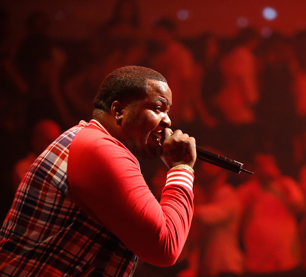 Labrinth and Sean Kingston perform at O1NE nightclub, Yas Island, Abu Dhabi, United Arab Emirates - 02 Nov 2013