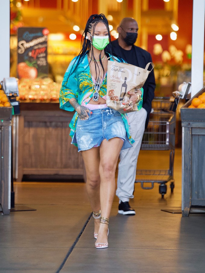Rihanna Grocery Shopping