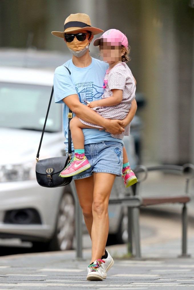 Natalie Portman Carries Her Daughter