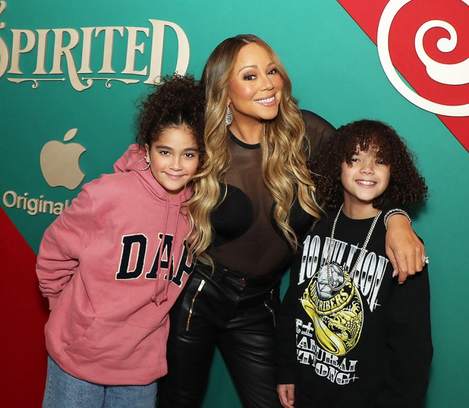 Mariah with her twins