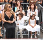 Mariah Carey hedrad med stjärnan på Hollywood Walk of Fame, Los Angeles, Amerika-05 Aug 2015