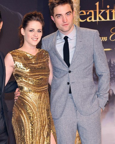 Kristen Stewart and Robert Pattinson
'Twilight Saga: Breaking Dawn Part 2' film premiere, Berlin, Germany - 16 Nov 2012