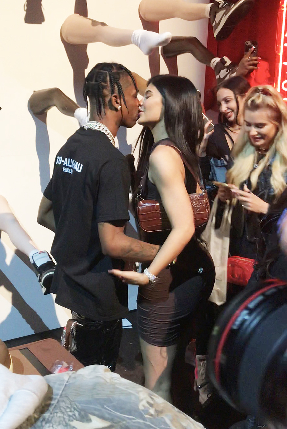 Kylie Jenner gives Travis Scott a birthday kiss at his birthday party tonight in Los Angeles

Pictured: Travis Scott,Kylie Jenner
Ref: SPL5084921 010519 NON-EXCLUSIVE
Picture by: ShotbyJuliann / SplashNews.com

Splash News and Pictures
Los Angeles: 310-821-2666
New York: 212-619-2666
London: 0207 644 7656
Milan: 02 4399 8577
photodesk@splashnews.com

World Rights