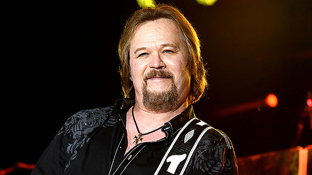 Who Is Travis Tritt? Facts About Country Singer On The Voice Finale