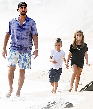 Scott Disick, reign disick, penelope disick