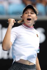 Editorial use only
Mandatory Credit: Photo by DAVID CROSLING/EPA-EFE/Shutterstock (10067270fs)
Amanda Anisimova of the United States in action against Aryna Sabalenka of Belarus during their women's singles match on day five of the Australian Open Grand Slam tennis tournament in Melbourne, Australia, 18 January 2019.
Tennis Australian Open 2019, Melbourne, Australia - 18 Jan 2019