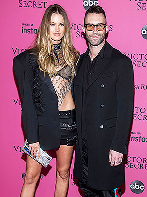 Behati Prinsloo & Adam Levine on the red carpet