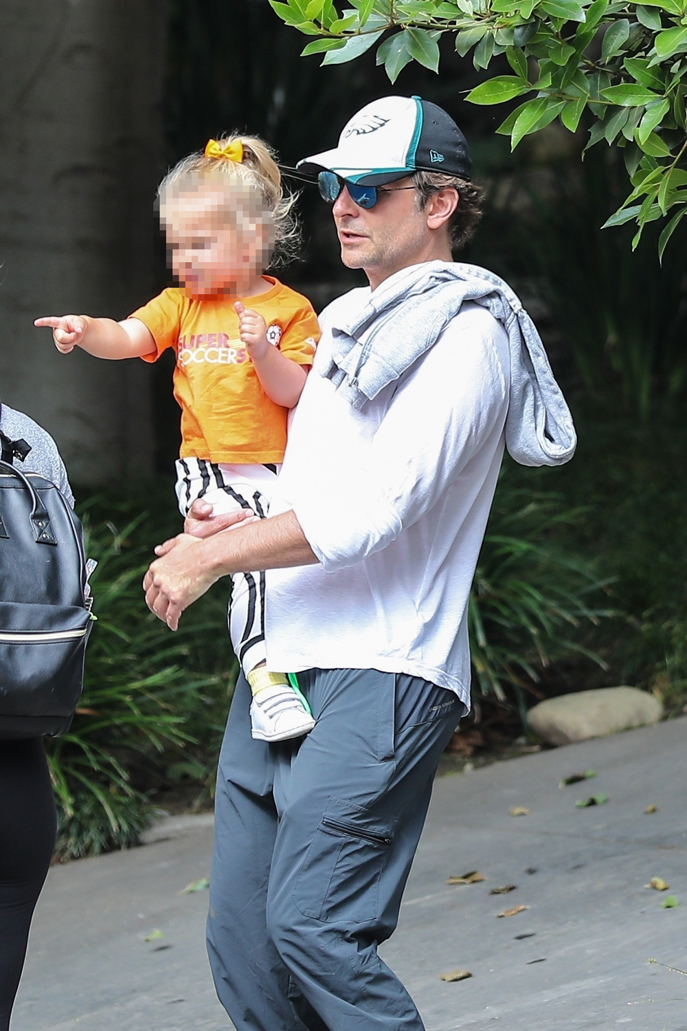 Pacific Tlisades, CA - * * * Bradley * Bradley looks with her daughter later rumors of her split from Irina Shayk. Bradley looks with her new son of Nanny at the occasion. The Book of the Book of