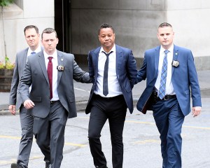 Cuba Gooding Jr leaves in handcuffs after turning himself to the police accussed of groping a woman in a bar in New York CityPictured: Cuba Gooding JrRef: SPL5097744 130619 NON-EXCLUSIVEPicture by: Elder Ordonez / SplashNews.comSplash News and PicturesLos Angeles: 310-821-2666New York: 212-619-2666London: 0207 644 7656Milan: 02 4399 8577photodesk@splashnews.comWorld Rights, No Portugal Rights