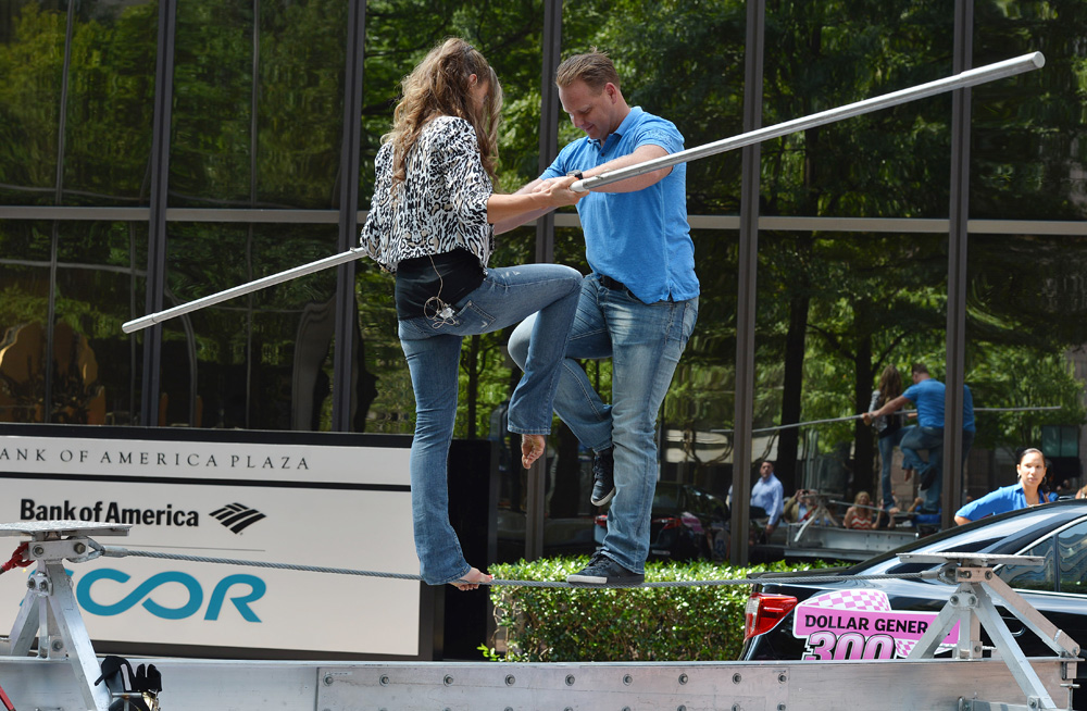 Nik Wallenda Tightrope_008.JPG