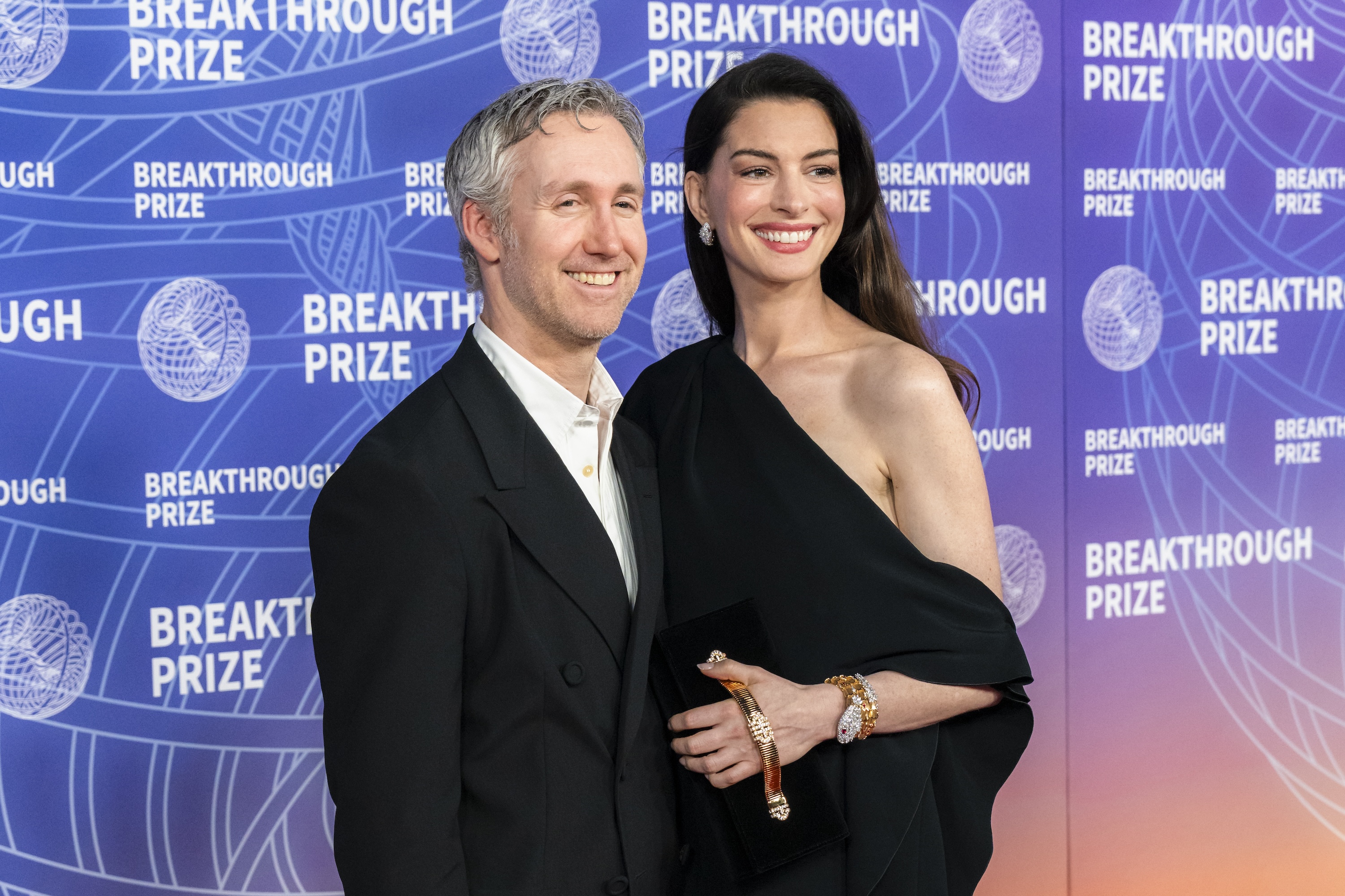Anne Hathaway & Husband Adam Shulman Through the Years: Photos of the Couple