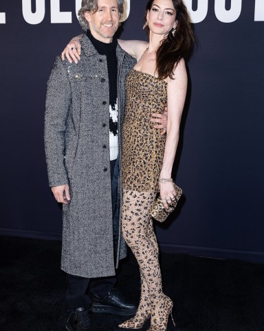 Paris, FRANCE  - Celebrities attend the Valentino Haute Couture Spring Summer 2023 show as part of Paris Fashion Week in Paris, France.

Pictured: Adam Shulman, Anne Hathaway

BACKGRID USA 25 JANUARY 2023 

BYLINE MUST READ: Best Image / BACKGRID

USA: +1 310 798 9111 / usasales@backgrid.com

UK: +44 208 344 2007 / uksales@backgrid.com

*UK Clients - Pictures Containing Children
Please Pixelate Face Prior To Publication*