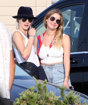 ** RIGHTS: ONLY UNITED STATES, AUSTRALIA, CANADA, NEW ZEALAND ** Saint Tropez, FRANCE - *EXCLUSIVE* - Cara Delevigne and her partner Ashley Benson are on summer vacation in Saint Tropez. Comfortably installed on a café at the port they benefit from the maritime freshness. Ashley Smokes a cigarette while Cara fans. They went back to their car on the parking lot and kissed before heading back. Saint Tropez, July 5th, 2019.Pictured: Cara Delevigne, Ashley BensonBACKGRID USA 7 JULY 2019 BYLINE MUST READ: Best Image / BACKGRIDUSA: +1 310 798 9111 / usasales@backgrid.comUK: +44 208 344 2007 / uksales@backgrid.com*UK Clients - Pictures Containing ChildrenPlease Pixelate Face Prior To Publication*