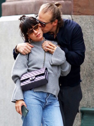New York, NY  - "Stranger Things" star David Harbour and Lily Allen show major PDA as they passionately kiss and hold hands as they confirm they are a couple in Manhattan's Downtown area.  The new couple had brunch at "Cafe Gitane", they shopped in Soho and finally made a stop at a Jewelry store in Chinatown.Pictured: Lily Allen, David HarbourBACKGRID USA 13 OCTOBER 2019 BYLINE MUST READ: BrosNYC / BACKGRIDUSA: +1 310 798 9111 / usasales@backgrid.comUK: +44 208 344 2007 / uksales@backgrid.com*UK Clients - Pictures Containing ChildrenPlease Pixelate Face Prior To Publication*