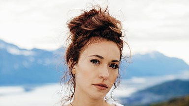 Lauren Daigle new video