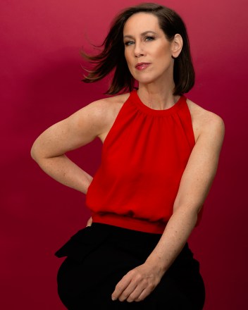 'Younger's Miriam Shor stops by HollywoodLife's New York City studio.