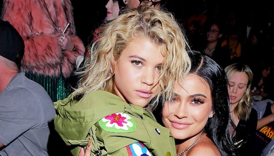 sofia-richie-grateful-to-reconnect-with-kylie-jenner-ftr